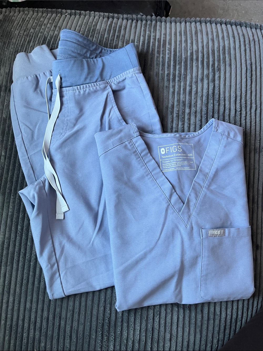 Figs Scrub Set LIMITED EDITION Vapor Blue